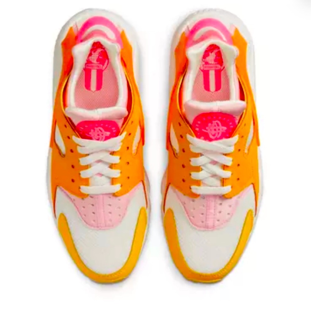 NWT - Nike Air Huarache "Summit White/Hyper Pink/Solar Flare" Women's Shoe